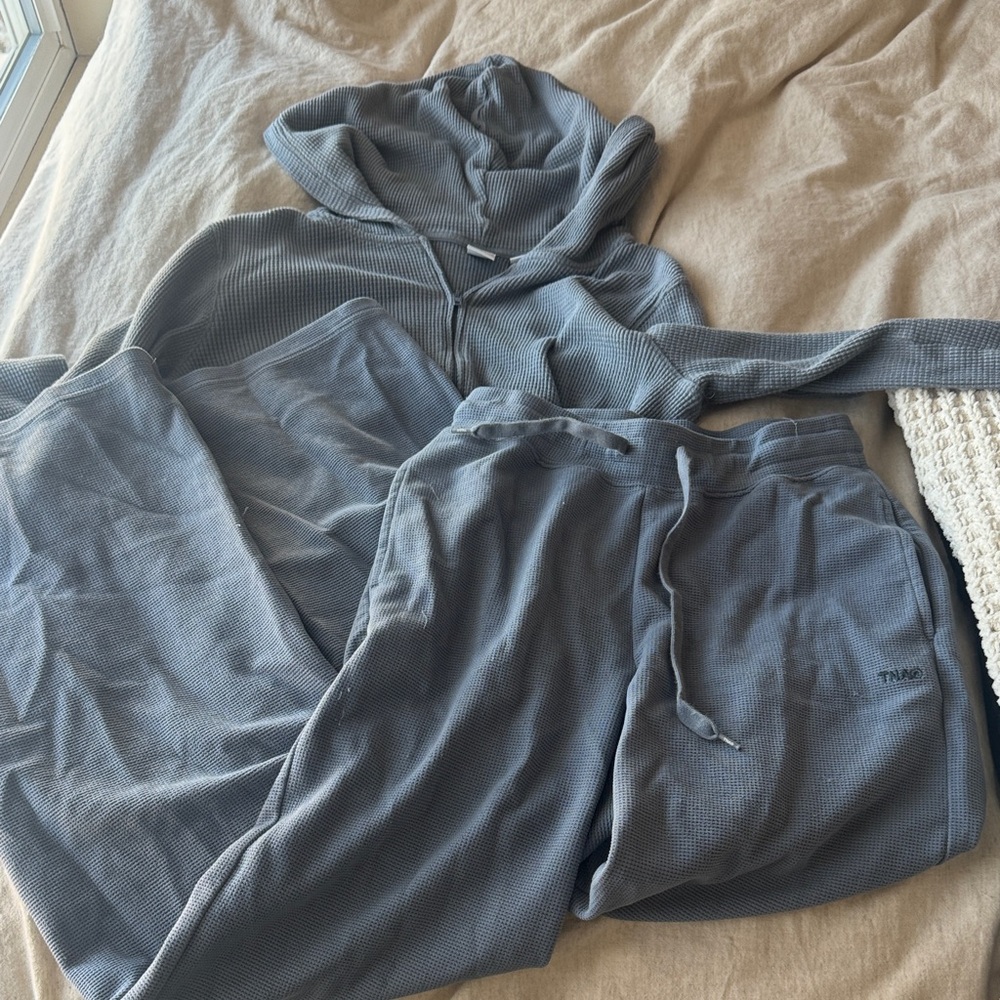 Aritzia Tna waffle set